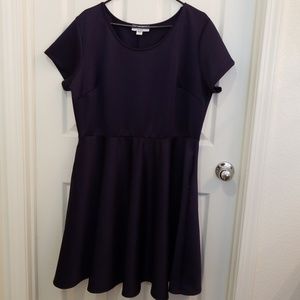 Vicortious by Society plus dress with pockets